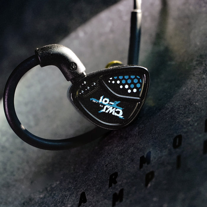 HE Cai Wenji Black Single Dynamic Driver Wired In-Ear Headphones